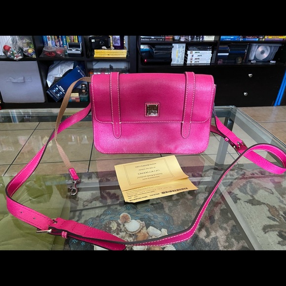 Dooney and Bourke Small Fuchsia Flap bag - Picture 2 of 15